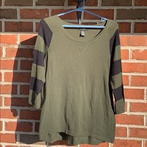 u - knit 3/4 sleeve sweater top